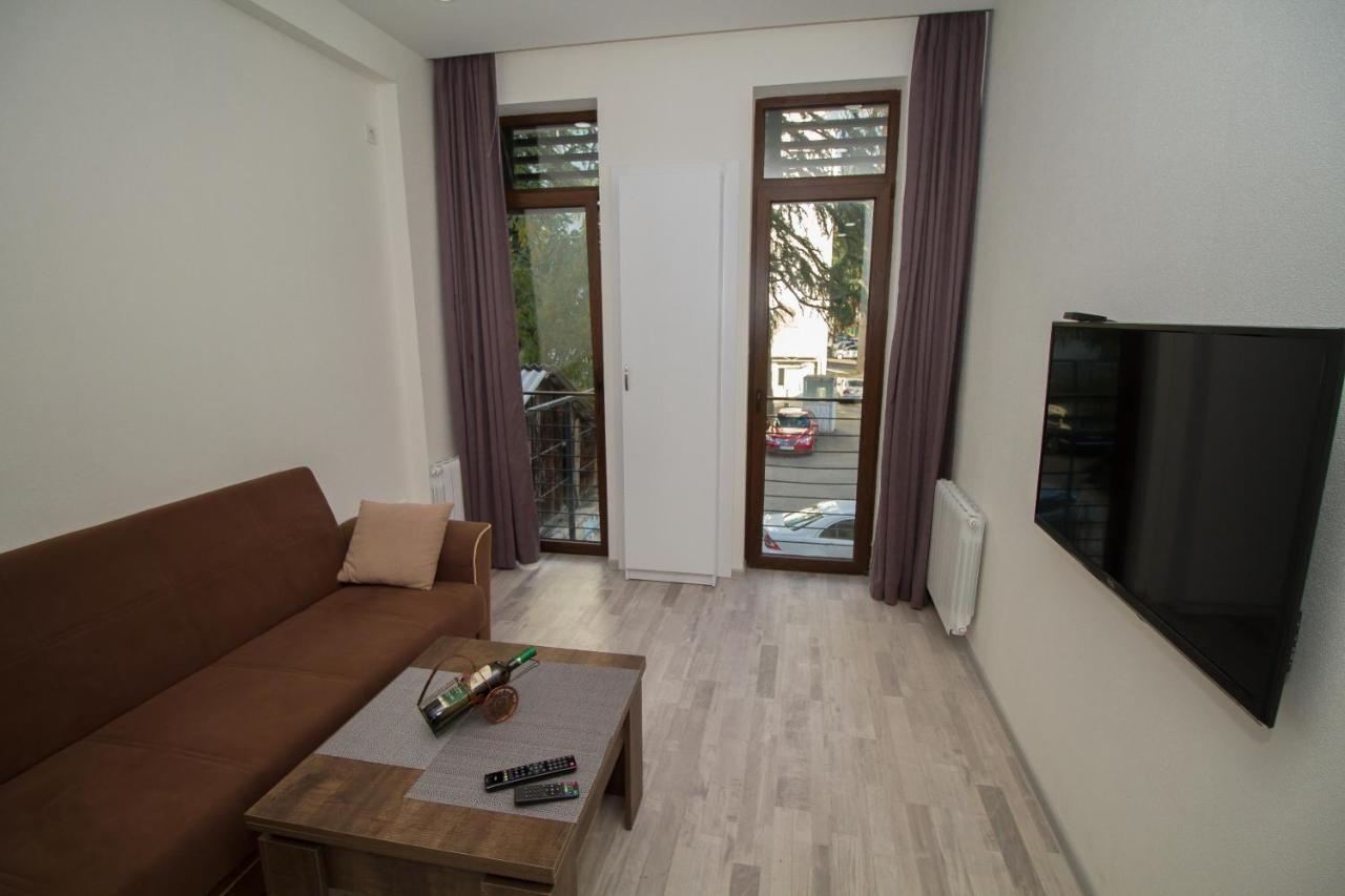 Host Net Iverieli Tiflis Exterior foto